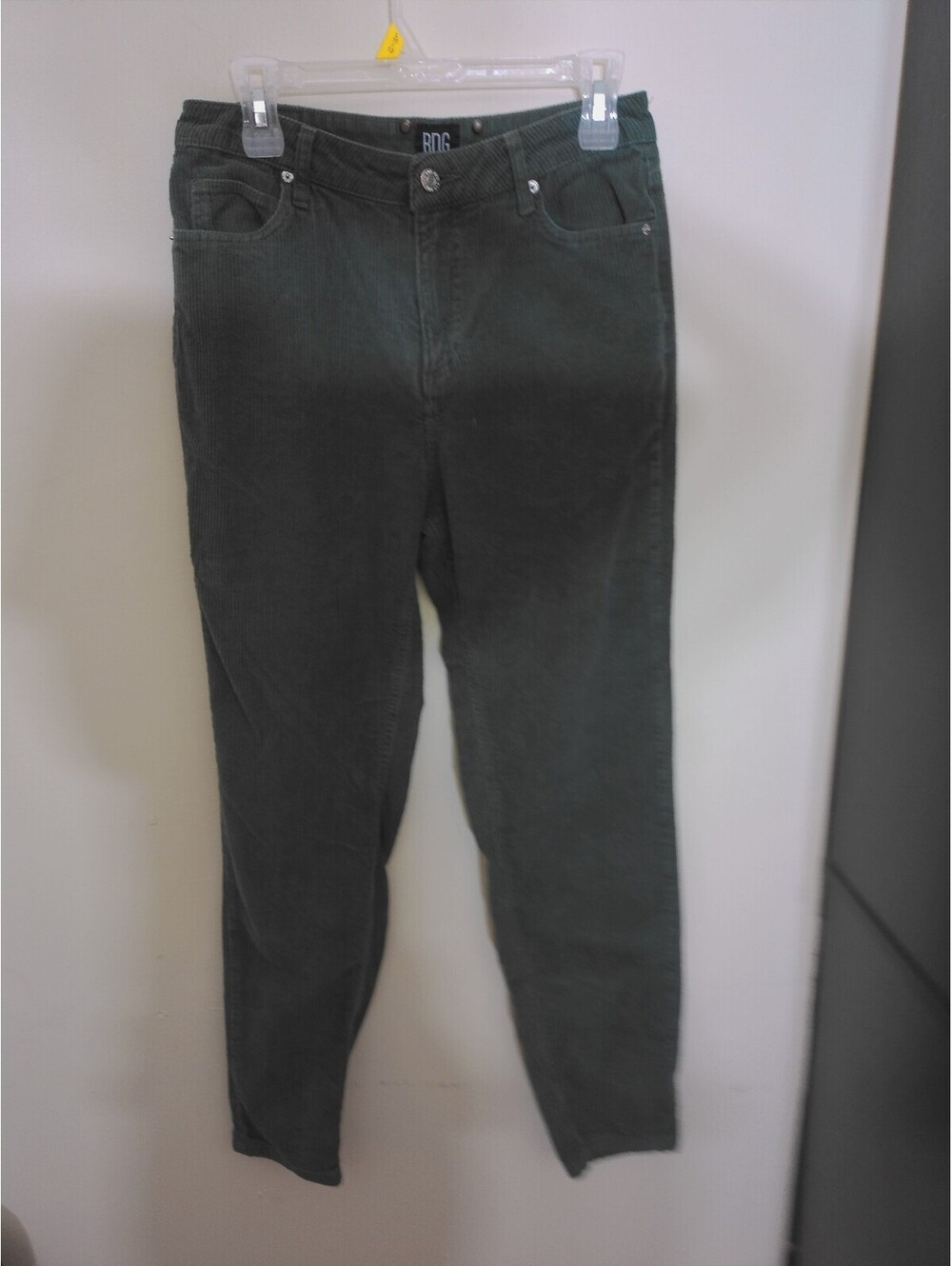 BDG Mom High Rise Corduroy Pants Womens Size 26 Olive Green 90s Y2K